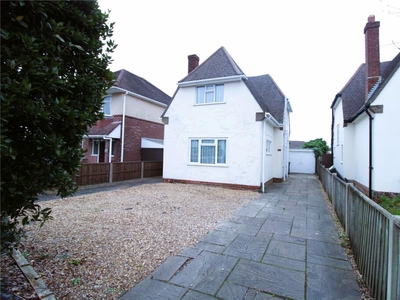 2 bedroom detached house for sale in Leybourne Avenue, Bournemouth, BH10