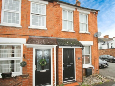 2 bedroom end of terrace house for sale in North Road Avenue, Brentwood, Essex, CM14