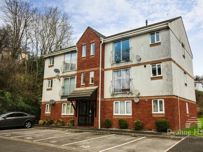 2 bedroom flat for rent in Curlew Mews, Plymouth, PL3