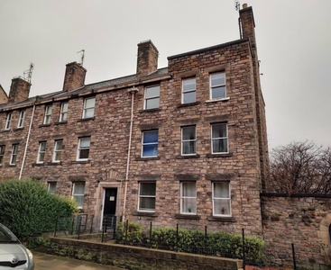 2 bedroom flat for rent in Richmond Place, Edinburgh, Midlothian, EH8
