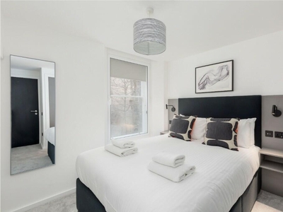 2 bedroom serviced apartment for rent in Market Street, Edinburgh, EH1