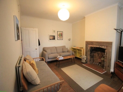 2 bedroom terraced house for rent in 19 Kingsland Avenue, Coventry, CV5