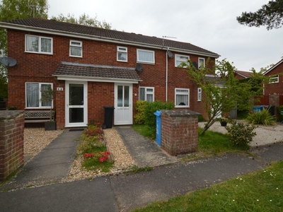 2 bedroom terraced house for rent in Rowbarrow Close, Canford Heath, BH17