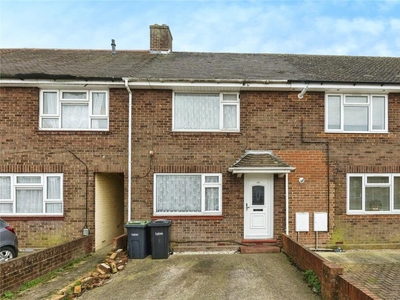 2 bedroom terraced house for sale in Broxley Mead, Luton, Bedfordshire, LU4