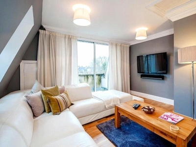 3 bedroom apartment for sale in Catharine Place, Bath, Somerset, BA1
