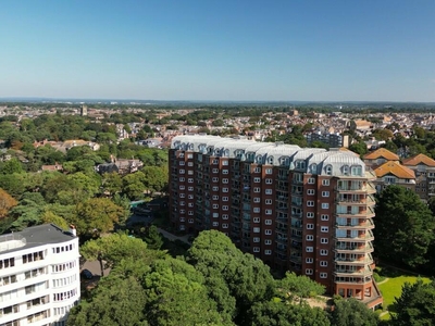 3 bedroom apartment for sale in Green Park, Manor Road, East Cliff, Bournemouth, BH1