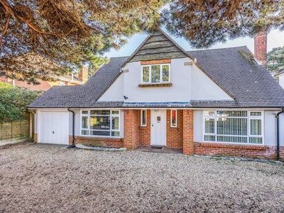 3 bedroom detached house for sale in Talbot Woods, Bournemouth, BH3