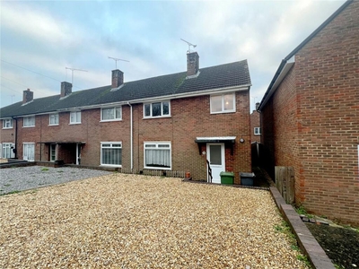 3 bedroom end of terrace house for rent in Fleming Road, Winchester, Hampshire, SO22