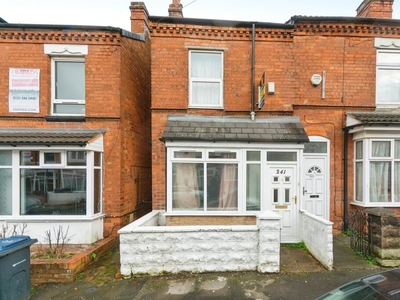 3 bedroom end of terrace house for sale in Hubert Road, Birmingham, B29