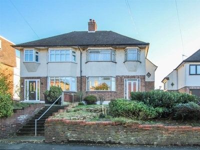3 bedroom semi-detached house for sale in High Street, Brentwood, CM14