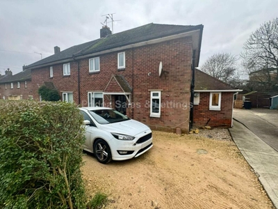 3 bedroom semi-detached house for sale in Roman Pavement, Lincoln, LN2