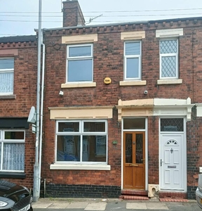 3 bedroom terraced house for rent in Ruxley Road, Stoke-on-Trent, ST2 9BT, ST2