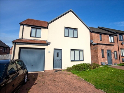 4 bedroom detached house for rent in Mortimer Avenue, Old St. Mellons, Cardiff, CF3