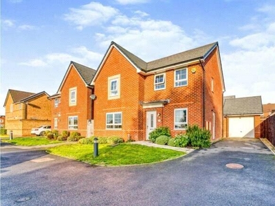 4 bedroom detached house for sale in Cheddar Gardens, Leicester, LE4