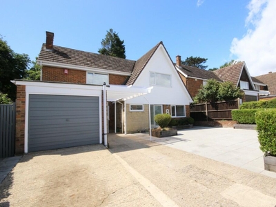 4 bedroom detached house for sale in The Spires, Off Queens Road, Maidstone, Kent, ME16