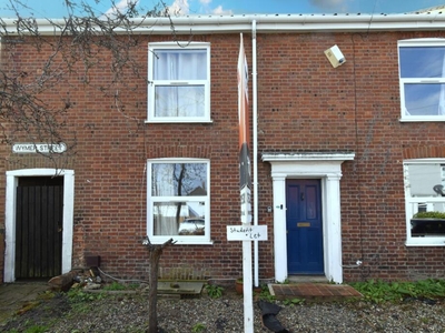 4 bedroom semi-detached house for rent in Wymer Street, Norwich, NR2