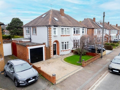 4 bedroom semi-detached house for sale in Kingsmead Close, Knighton, Leicester, LE2 3YR, LE2