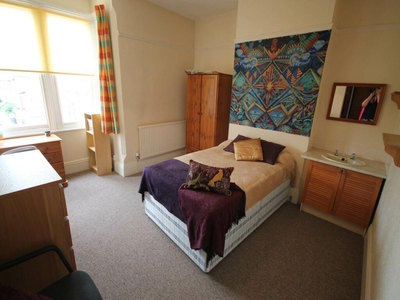 4 bedroom terraced house for rent in Kingston Street, Derby, , DE1
