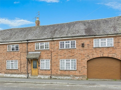 4 bedroom terraced house for sale in Melton Road, Thurmaston, Leicester, Leicestershire, LE4