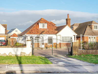 5 bedroom detached house for sale in Belle Vue Road, Southbourne, Bournemouth, Dorset, BH6 3DP, BH6