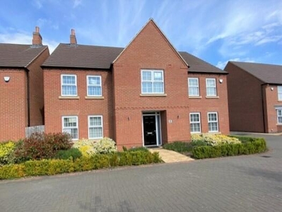 5 bedroom detached house for sale in Springwell Lane, Leicester, LE8