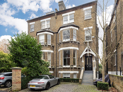 5 bedroom semi-detached house for sale in Chalcot Gardens, Belsize Park, NW3