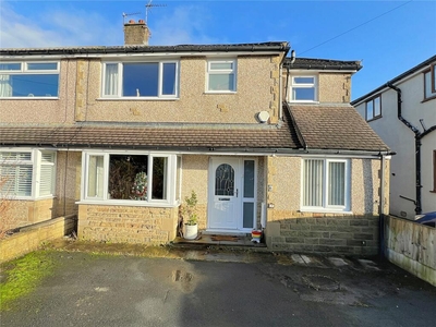 4 bedroom semi-detached house for sale in Northfield Grove, Wibsey, Bradford, BD6