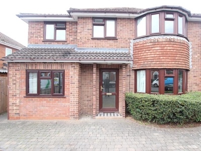 7 bedroom detached house for rent in Available SEPT 2024 - Rooms - Comer Road, WR2