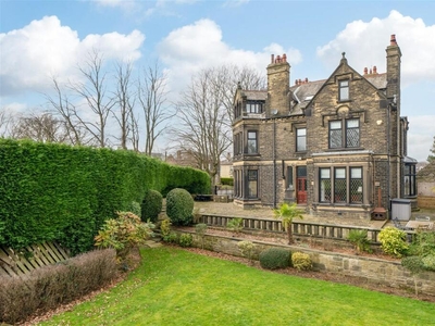 8 bedroom detached house for sale in Shell Lane, Calverley, LS28