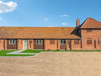 Barn conversion for sale in 5 Pettifer Court, Weedon Hill, Aylesbury HP22
