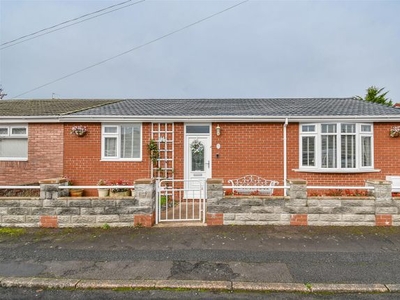 Bungalow for sale in Elm Grove, Barry CF63