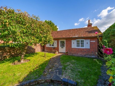 Cottage for sale in The Street, East Clandon, Guildford GU4