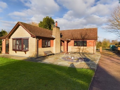 Detached bungalow for sale in Main Street, Osgodby LN8