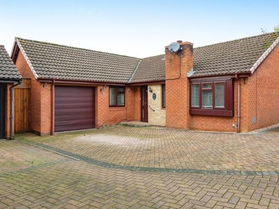 Detached bungalow for sale in Whaddon Close, West Hunsbury, Northampton NN4