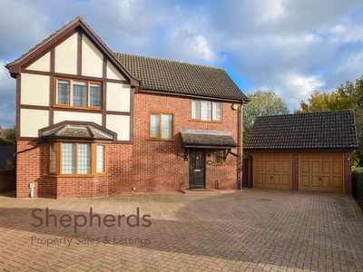 Detached house for sale in Acacia Close, West Cheshunt EN7
