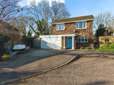 Detached house for sale in Beehive Way, Reigate RH2