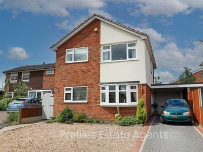 Detached house for sale in Begonia Close, Burbage, Hinckley LE10