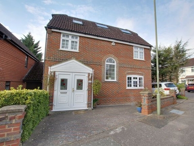 Detached house for sale in Cheriton Close, Cockfosters, Hertfordshire EN4