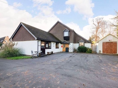 Detached house for sale in Faringdon Road, Kingston Bagpuize, Abingdon OX13