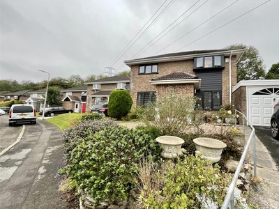 Detached house for sale in Heol Buckley, Llanelli SA15
