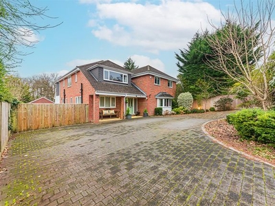 Detached house for sale in Pinehill Road, Crowthorne RG45