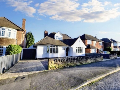 Detached house for sale in Renfrew Drive, Wollaton, Nottingham NG8