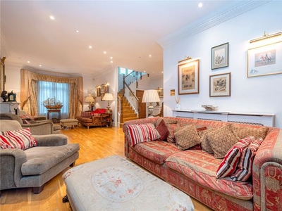 Detached house to rent in Brewster Gardens, London W10