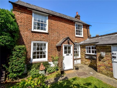Detached house to rent in George Street, Chesham HP5