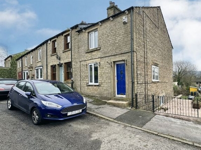 End terrace house for sale in Hope Street, Glossop SK13
