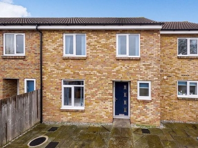 End terrace house to rent in Craddock Road, Canterbury CT1