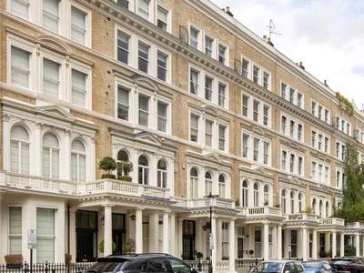 Flat for sale in Queen's Gate Place, Queens Gate SW7