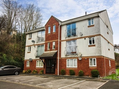 Flat to rent in Curlew Mews, Laira, Plymouth PL3