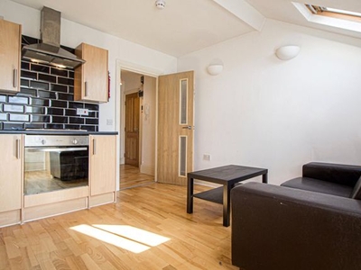 Flat to rent in Hyde Terrace, Leeds, #436156 LS2