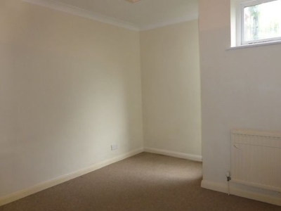 Flat to rent in Moulsecoomb Place, Lewes Road, Brighton BN2